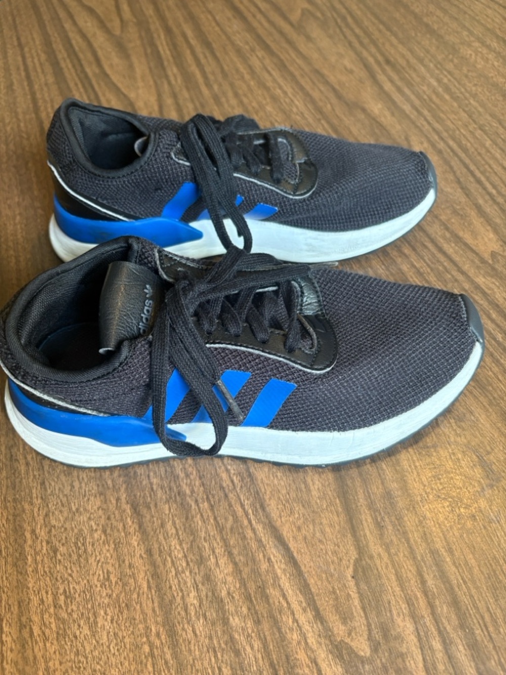 Adidas Size 6 Black Athletic Sneakers with Blue Accents EVM 004001